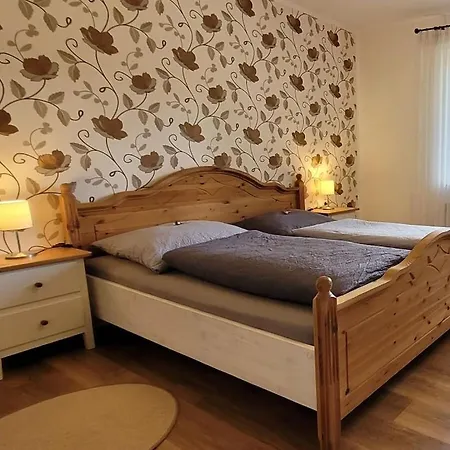 Alzerhoehe Comfortable Hébergement de vacances *