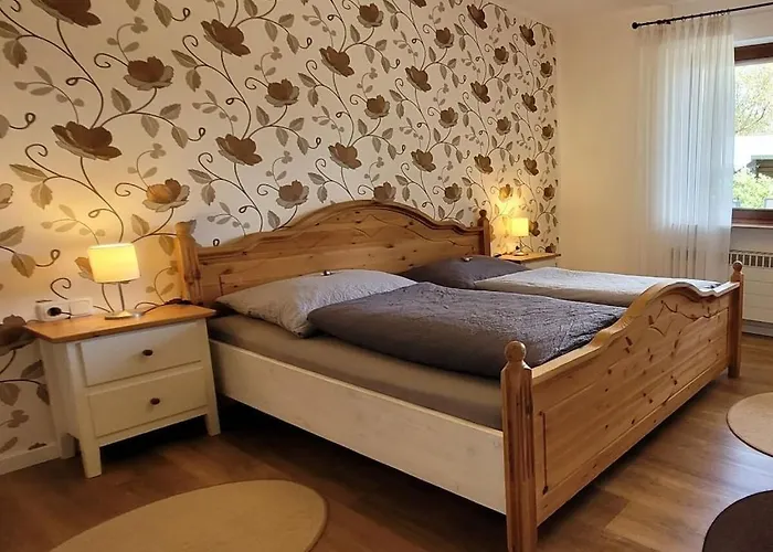 Alzerhoehe Comfortable Vakantiehuis *